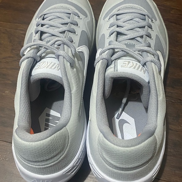 Nike Alpha Huarache Elite 2 Grey Baseball metal cleats size 9.5 womens - Picture 2 of 7